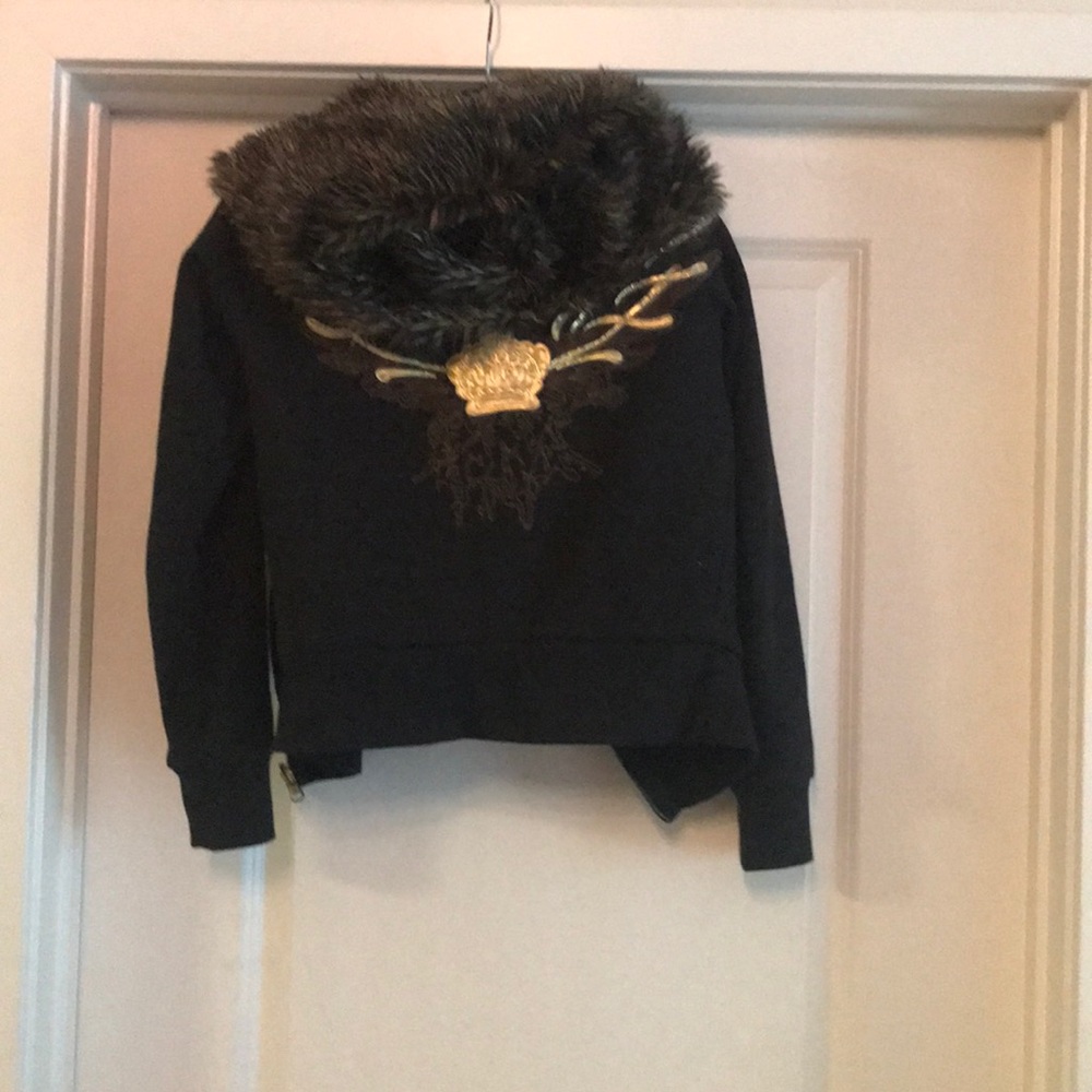 Black sweater with gold and black fur and design